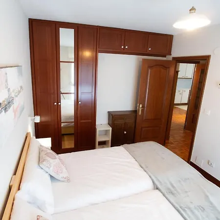 Earra - Eguzki - Garaje,1 Min Playa, Piscina Apartamento