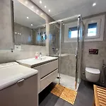 Earra - Eguzki - Garaje,1 Min Playa, Piscina Apartment Zarautz